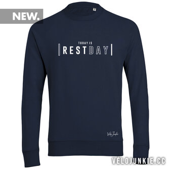 restday sweater