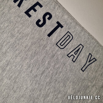 REST DAY SHORTS VELOJUNKIE