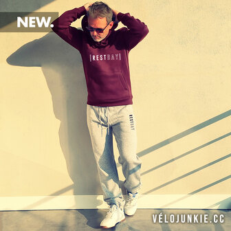 rest day package burgundy